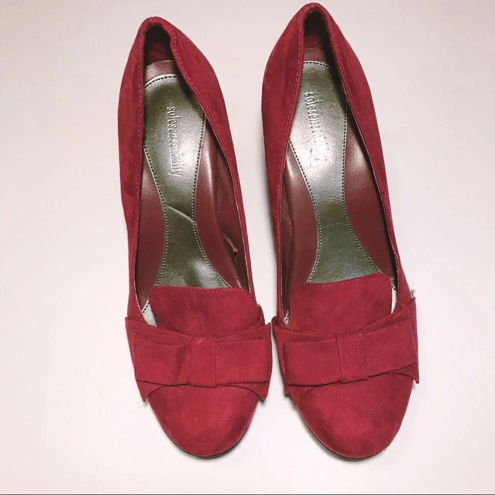 Solesenseability Burgundy Bow Heels Sz 8.5